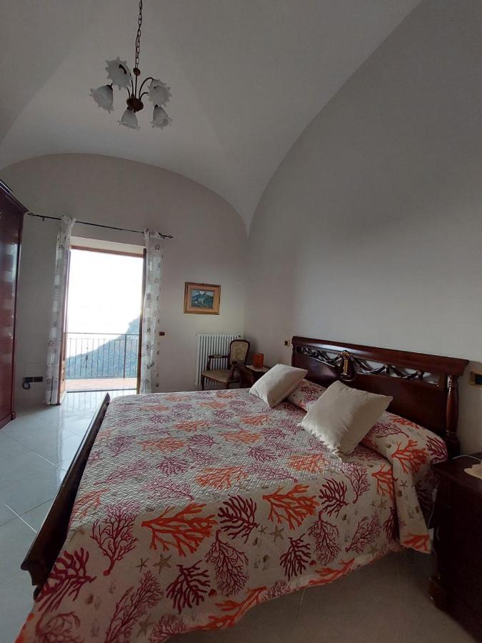 Dai Nonni Seaview With Roof Terrace Over The Sea *